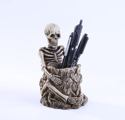 Jack pen holder
