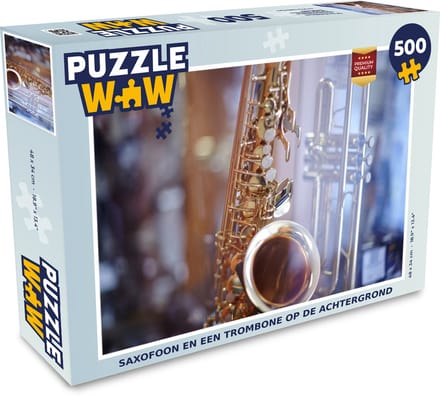 Puzzel Saxofoon en een trombone op de achtergrond - Legpuzzel - Puzzel 500 stukjes