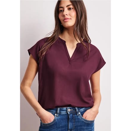 Blouse met losse schouders en gespleten hals