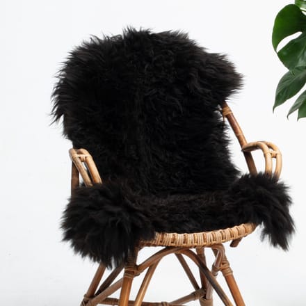 SHEEPY® | Schapenvacht | Nils (Zwart) M (100-105cm) - Sheepy.cc