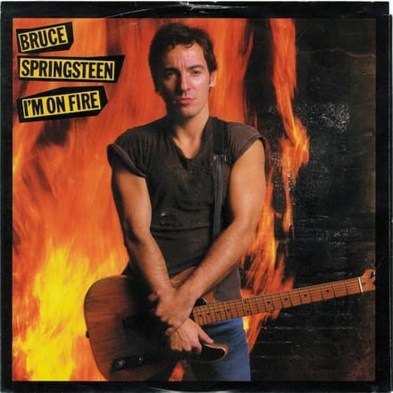 7 inch Plaat BRUCE SPRINGSTEEN  Im On Fire 3804772 COLUMBIA 1985 VS Rock Gebruikt brown