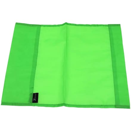 Precision Training - cornervlag - Lichtgroen - polyester - 43 X 38 centimeter