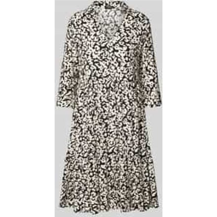 Knielange jurk in laagjeslook, model 'Walari'