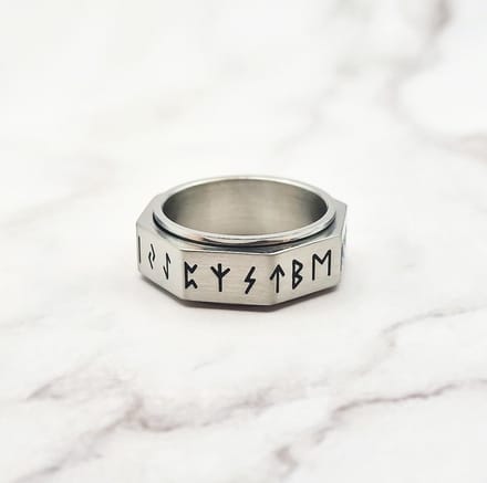 Mei's - Viking Rune Around - ring heren - runen - RVS zilver - ringmaat 60 mm