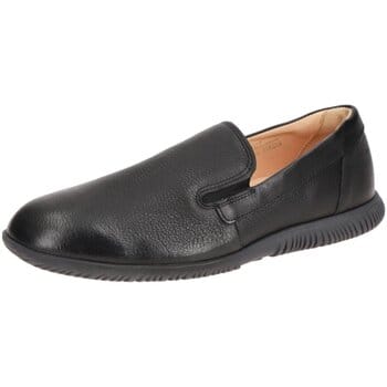 Mocassins Think -