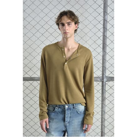 Comfort Fit Lange Mouw Button-Kraag T-Shirt