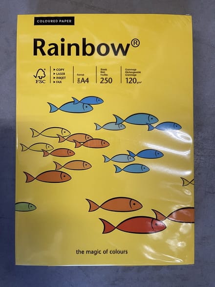 Rainbow 120 gram Kl-18 intensief geel