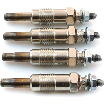 BGP101-1 4 Pièces Bougie de Préchauffage Chauffage Auxiliaire 11 Volts 96FF6M090AA pour Moteur Diesel Ford Mazda 1.8