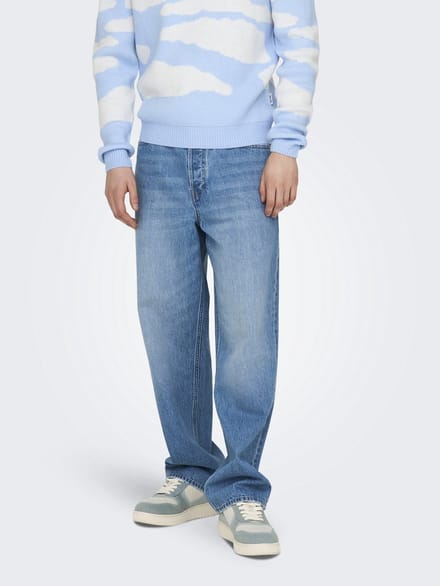 Only & Sons blauwe heren jeans   Bleached wash wassing   5-Pocket zakken   Knoopsluiting   Regular waist Blauw 33/34