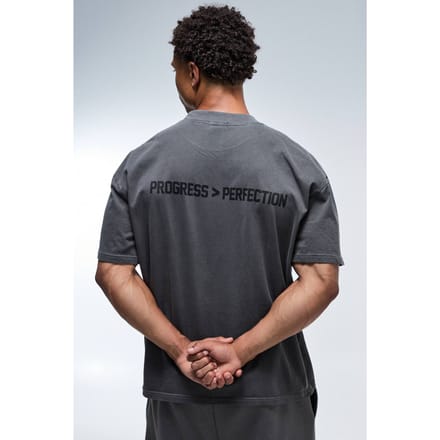 Active Progress Over Perfection Oversized Gewassen Verlengd Hals T-shirt | Black | Size XS