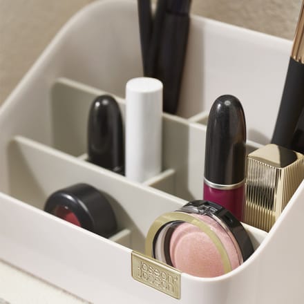 Joseph Joseph Make-up display - Viva