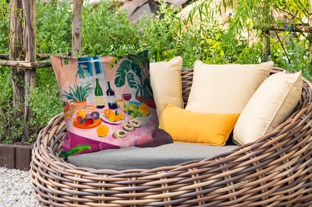 Sierkussen Buiten - Tafel - Wijn - Fruit - 60x60 cm - Weerbestendig