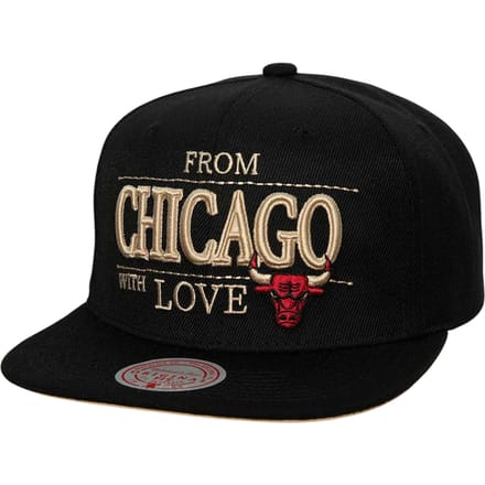 Mitchell And Ness NBA Chicago Bulls Love Snapback Pet Zwart