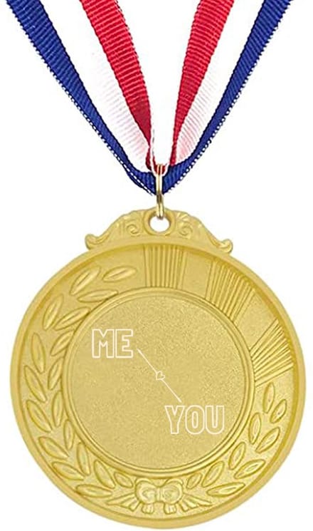 Akyol - ik en jij medaille goudkleuring - Liefde - relatie - cadeau