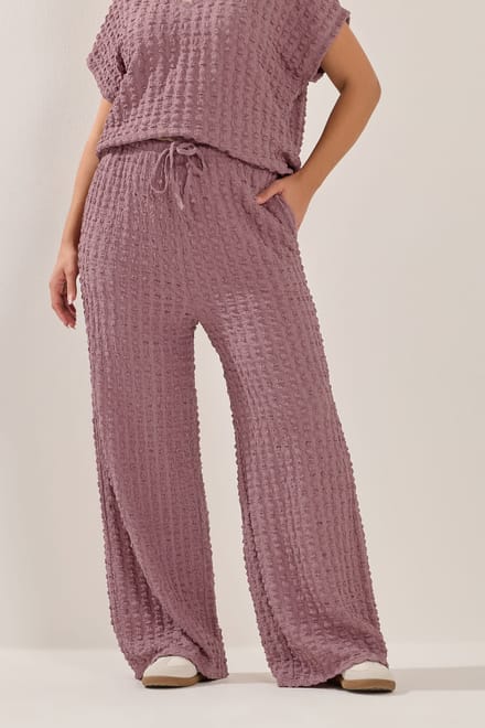 Yours Oudroze Broek Met Wijde Pijpen En Bubbelstructuur Size Regular > 42