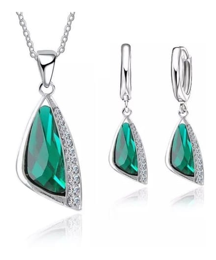 BY-ST6 Sieradenset ketting + oorbellen - groen