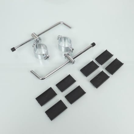 Kit fixation chromé pour bulle saut de vent Puig Roadster moto phare rond Neuf