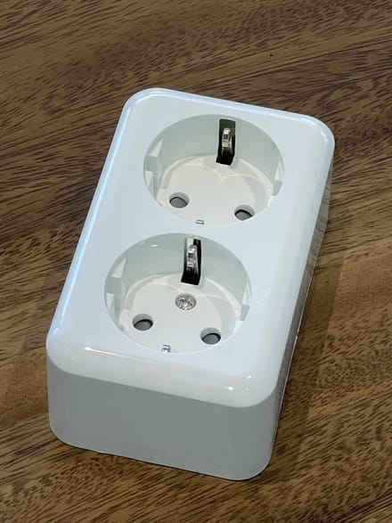 TQ4U wandcontactdoos - 2 voudig - Randaarde - Opbouw - Kinderbeveiliging - Wit