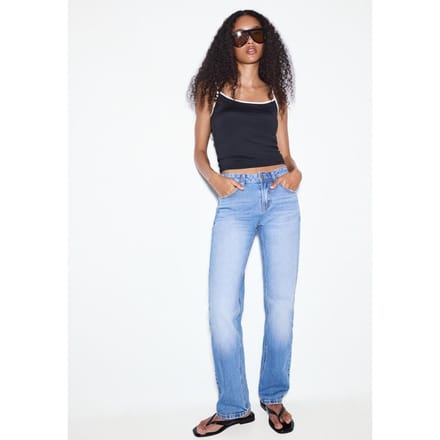 Stradivarius Polyamide top met cups en bandjes  Zwart S