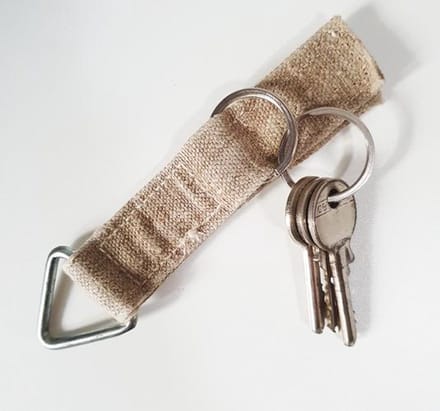 Toetie & Zo Handgemaakte Sleutelhanger PTT Post, Sleutelhaak