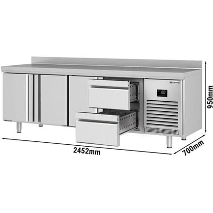 GGM Gastro Kühltisch Premium PLUS - 2452x700mm - mit 3 Türen - 2 Schubladen - mit Aufkantung