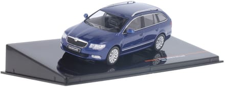 Ixo - Skoda Superb II Combi 2008 Blauw Metallic - 1:43