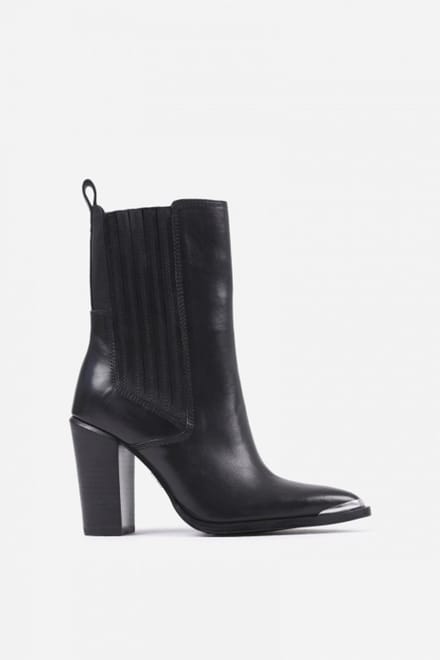 BRONX new-americana enkellaars zwart