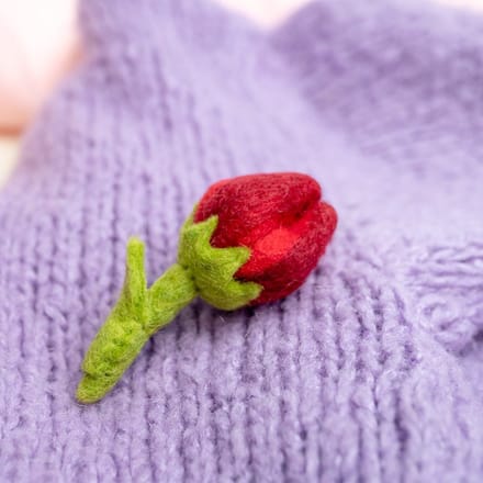 Vilten Broche bloem - Tulp Robin - Rood - 8cm