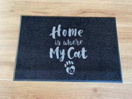 ADmat | deurmat Home is where my cat is | zwart | 75x50cm |