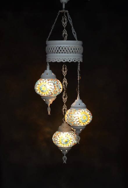 Oosterse lamp 3 glazen multicolour blauw geel bollen mozaiek kroonluchter