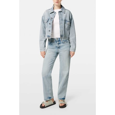 Jeansjack met paspelzakken op de borst