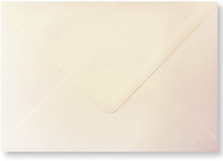 100 Luxe C5 Enveloppen Crème - 21,5 x 15,2 cm - 110 Grams - 215x152mm - Puntklepsluiting