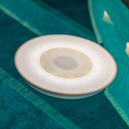 Newgarden Wally Play accu-poollamp RGBW speaker