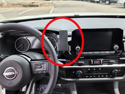 Brodit ProClip houder geschikt voor Nissan Pathfinder 2022 - Center mount