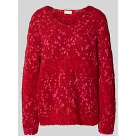 Gebreide pullover met V-hals en extra brede schouders