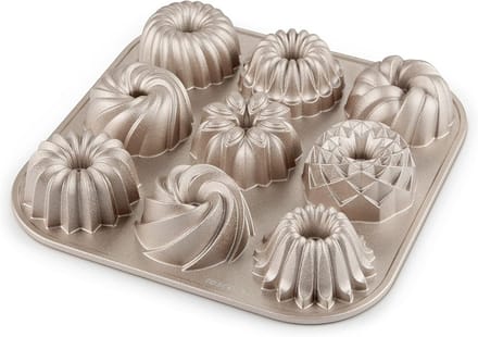 Luxe bakvorm voor 9 mini-bakcakes met antiaanbaklaag