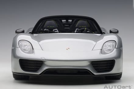 AUTOart 1/12 Porsche 918 Spyder "Weissach Package" - GT Silver