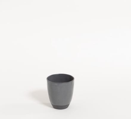 The Table Amsterdam Atelier Mok - Black Truffle - 130 ml - Donkergrijs
