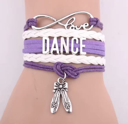 12Getit Armbandje Paars wit met Ballet schoentjes (Dance) hangertje.