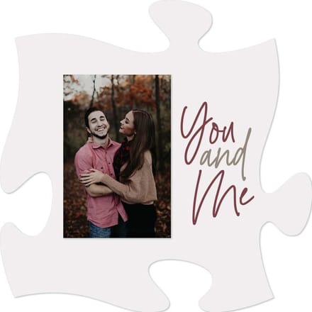 Puzzelstuk met fotolijst  You and me