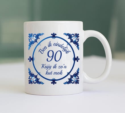 Kut Mok - Eindelijk 90 Jaar - Grappige Mok - Cadeau Verjaardag - Cadeau Mok