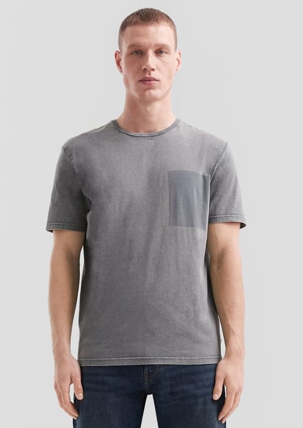 Verbleekt T-shirt met zak in schaduw effect QS