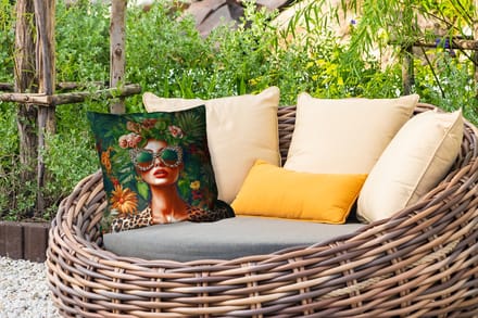 Tuinkussen - Vrouw - Panterprint - Jungle - Natuur - Luxe - 40x40 cm - Weerbestendig