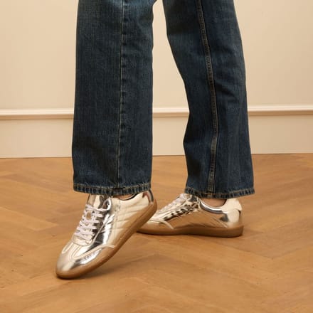 Manfield - Dames - Zilveren leren sneakers - Maat 37
