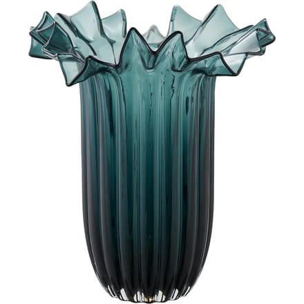 Lykke vaas mondgeblazen glas donkergroen.