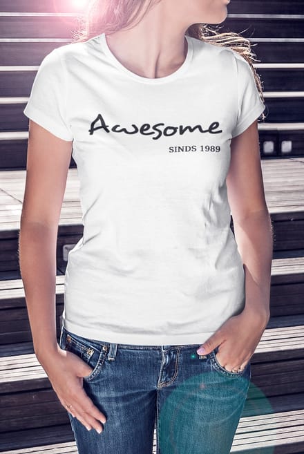 1989 Jaar Wit T-shirt dames - Maat S - Awesome - Verjaardag Cadeau vrouw - Limited Edition