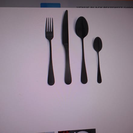 VENUS BLACK BESTEKSET 24PCS HOUTEN KIST