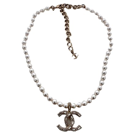 Chanel CC versierde parelketting met gouden strass-steentjes