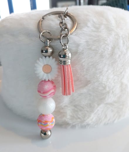 Sleutelhanger, tashanger met kralen | roze & wit