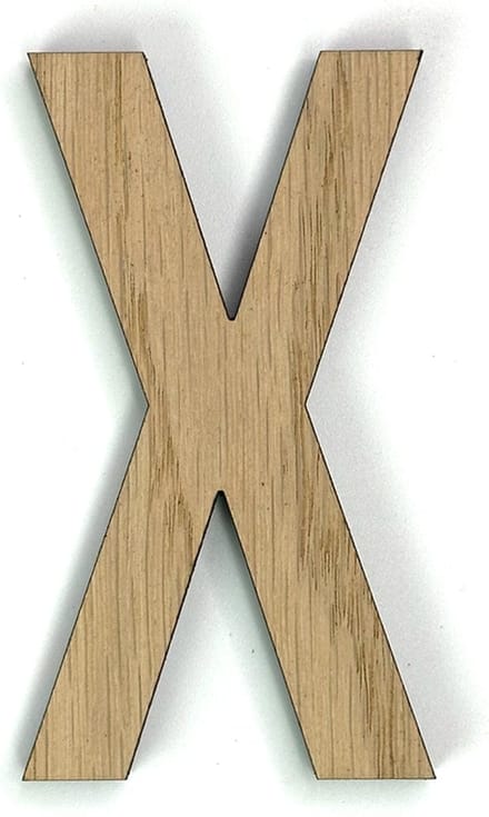 Houten letter X - 37 cm hoog